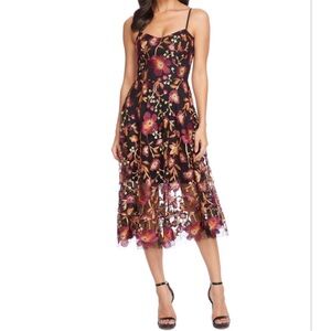 Dress The Population Uma Floral Embroidered Midi Dress size XS Black Maroon